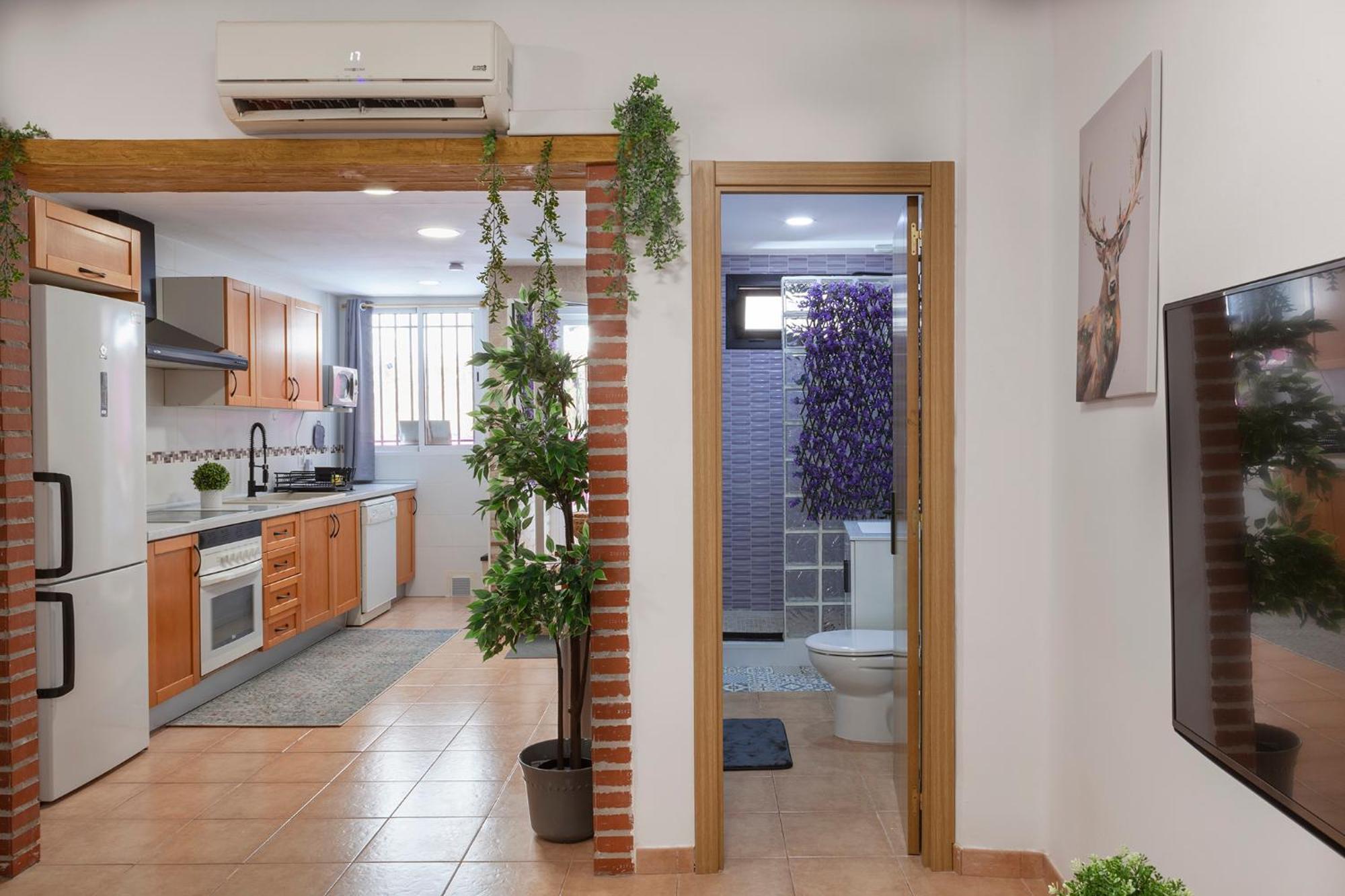 Luxury Artistic Digital Nomad 2 Bedroom W/Terrace Валенсия Экстерьер фото